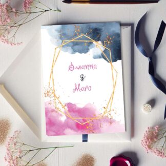 faire part de mariage aquarelle avec cadre doré géométrique, tons bleu et rose, design moderne et élégant